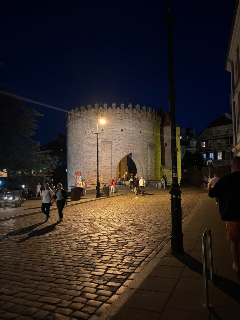 Random photos from our life in this great country so far. From Canada, to Bydgoszcz, to Sopot, to Warsaw and finally to Józefów 🏠