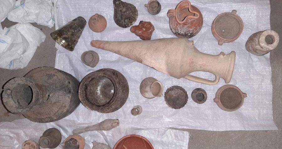 Gang Caught Smuggling 4,600 Looted Ancient Artifacts Into The U.K.