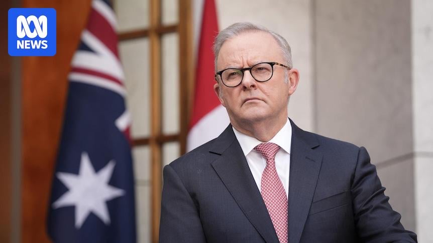 Anthony Albanese confirms Australian navy personnel on US submarine that sank Iranian vessel
