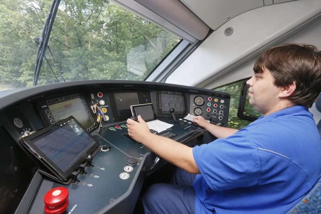 Train drivers in the Czech Republic and Slovakia do not want cameras in locomotive cabs