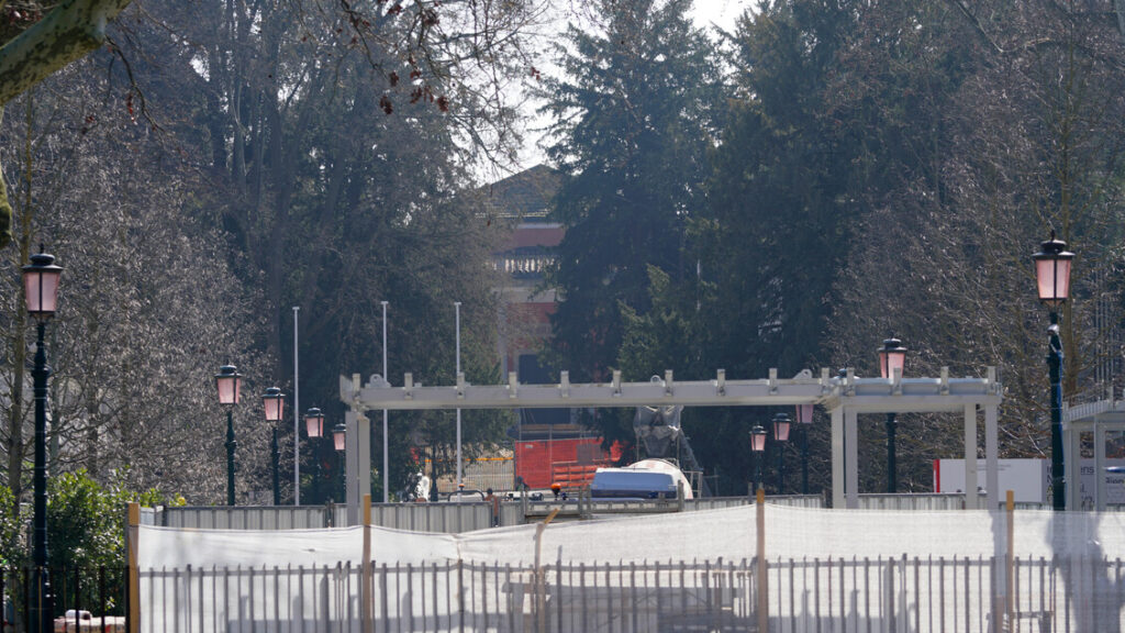 Fire breaks out at Serbia Pavilion at Venice Biennale - General News