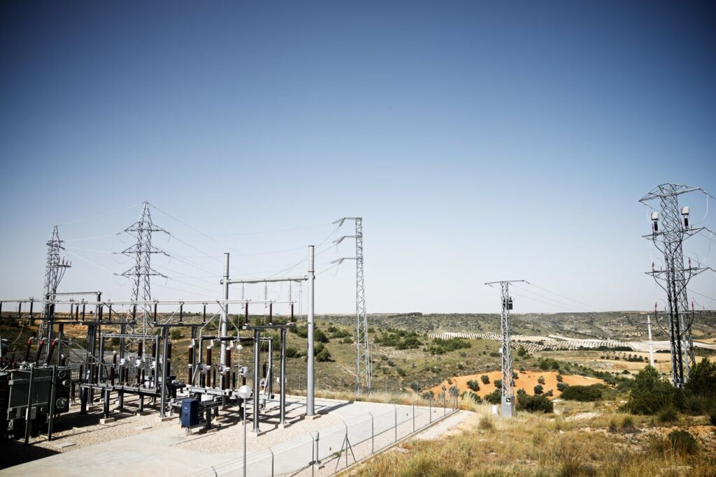 Anatomy of a Blackout: Findings from the Spain-Portugal Grid Collapse Final Report