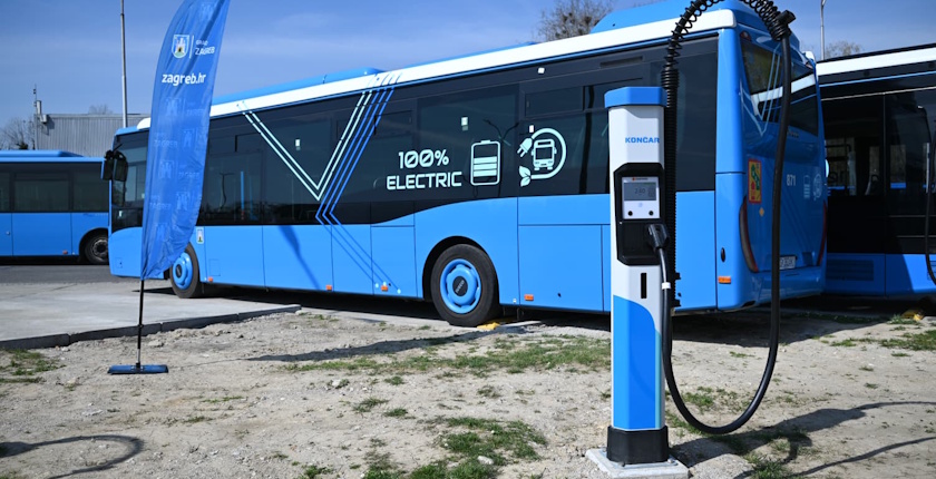 croatia electric buses chargers subsidies zagreb tomasevic
