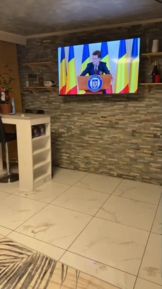 Meanwhile in sovereigntistan