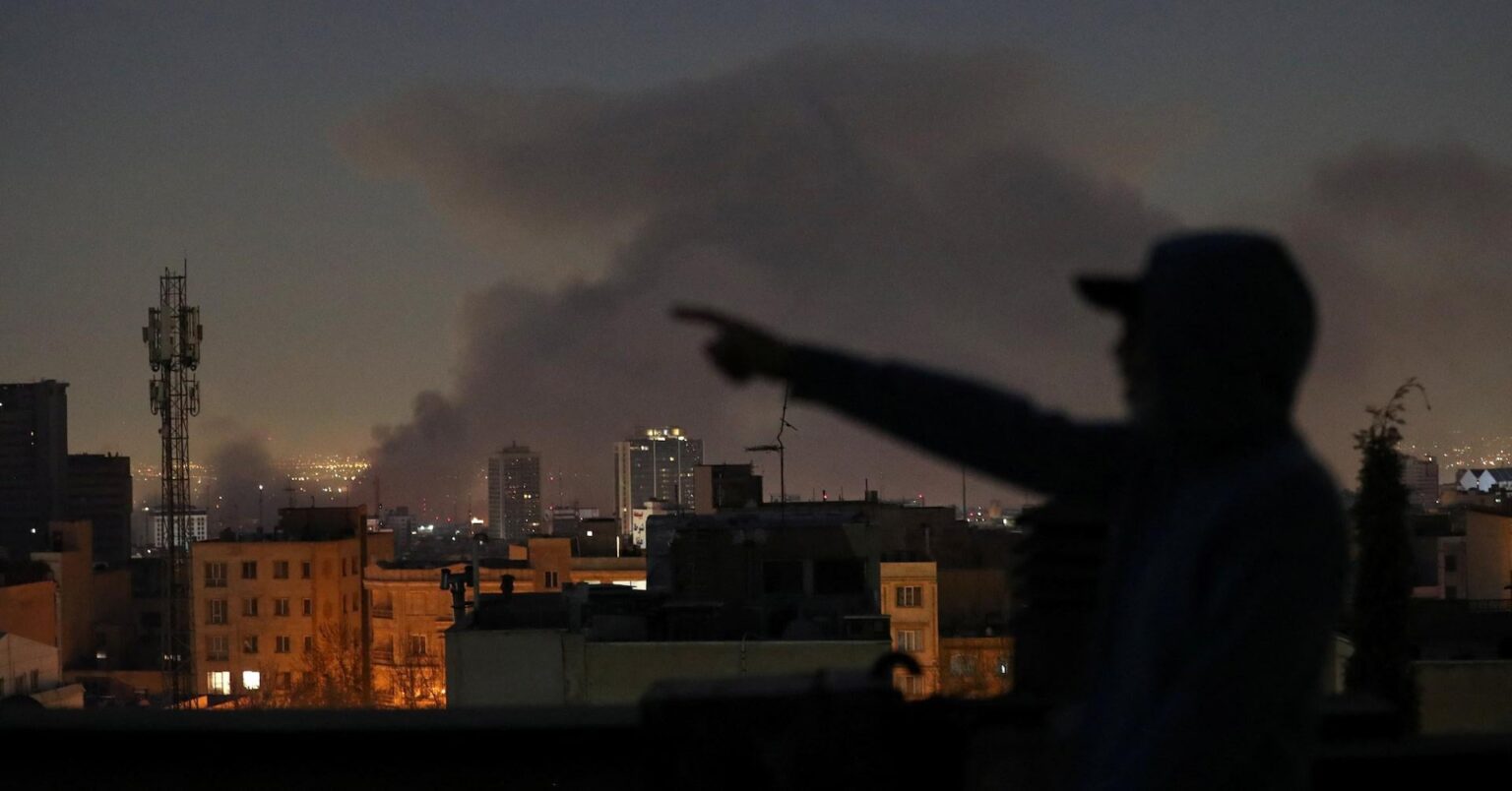 Israel supports Iranian Kurds' plans to seize Iranian border areas, sources say