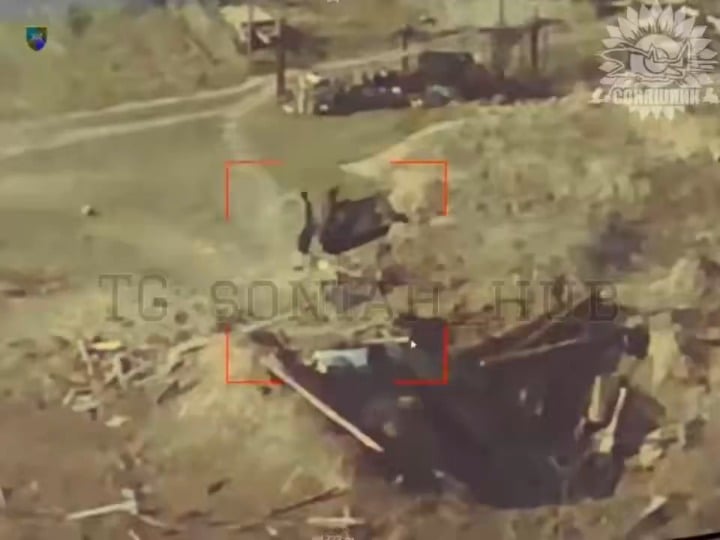 Ukrainian airstrike on a Russian underground command bunker in Kherson region