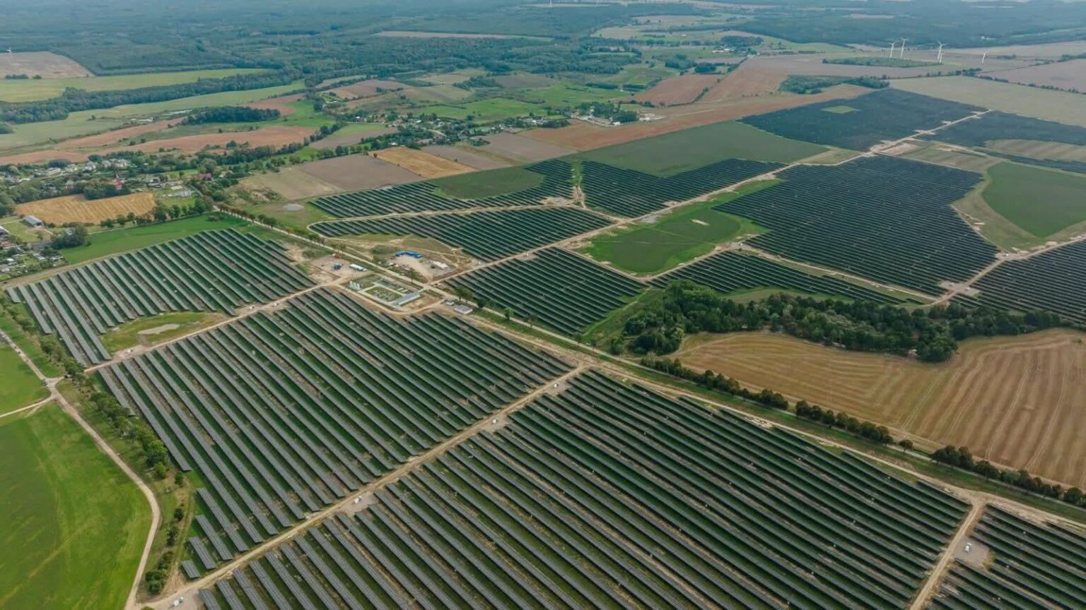 The largest photovoltaic farm in Europe will be built in Poland, with a capacity of 722 MW. Sidłowo-Kikowo-Dobrowo photovoltaic farm
