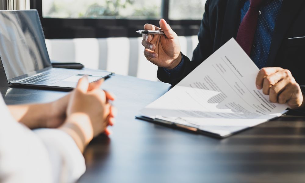 Family businesses race to embrace AI, but digital gaps threaten long-term competitiveness Family businesses race to embrace AI, but digital gaps threaten long-term competitiveness