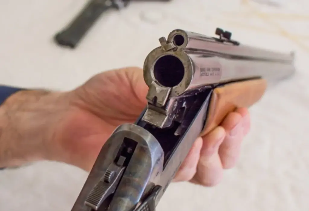 Azerbaijan police seize 14 illegal firearms in nationwide raids Azerbaijan police seize 14 illegal firearms in nationwide raids