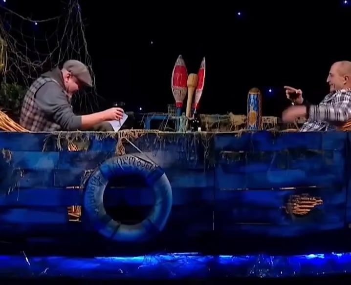 The whole earth is fighting ❤️😁