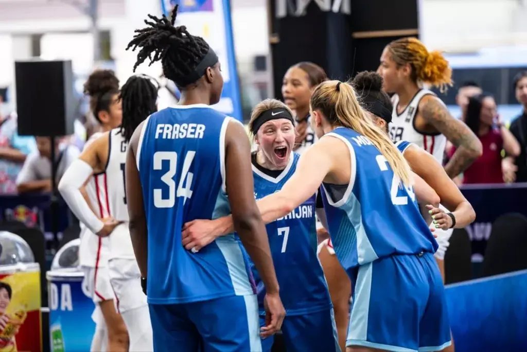 Azerbaijan’s female basketball players secure silver medal at 3×3 Champions Cup Azerbaijan's female basketball players secure silver medal at 3x3 Champions Cup
