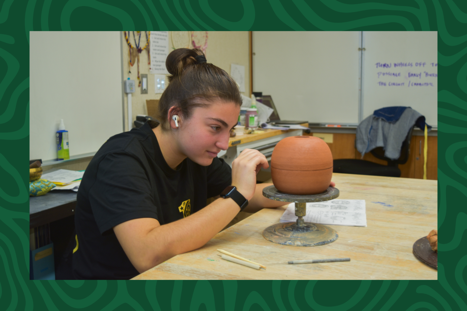 The significance of pottery to the MVHS community – El Estoque