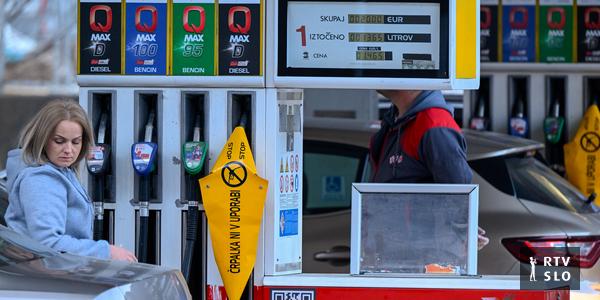 The government has limited dispensing to 50 liters per natural person and 200 liters per legal person per day