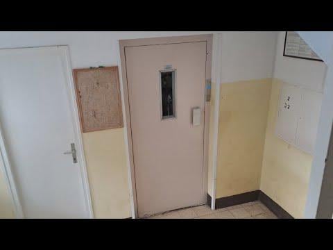 Very nice 70's Končar lift in Pula