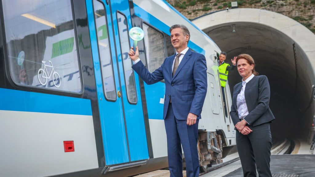Slovenia's success: the Divača–Koper double-track line