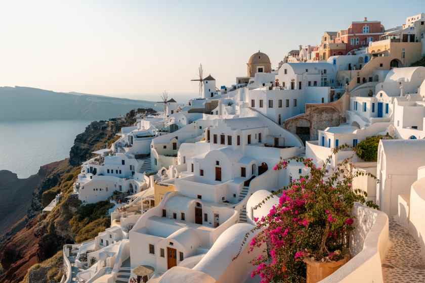 Greece Travel Boom Continues Now with More Than Thirty Million Air Arrivals in 2025 and Longer Tourism Season