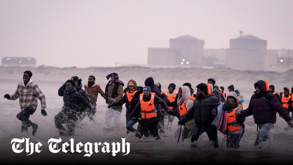 Mahmood to deport thousands of migrants before they can appeal