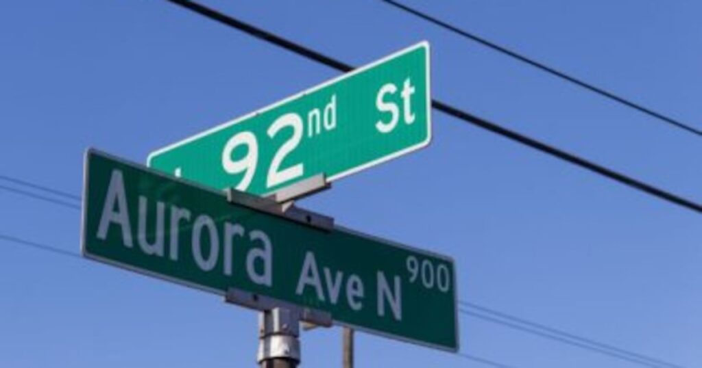 Aurora business owner’s viral video draws customers to notorious strip – KIRO 7 News Seattle