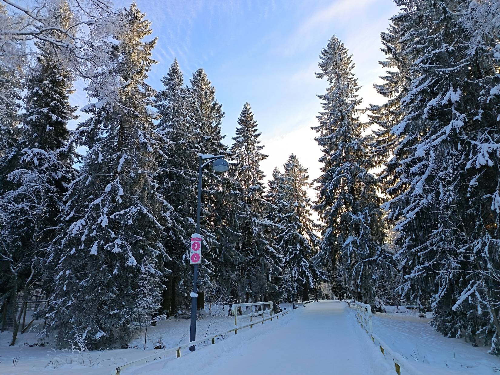 Hupisaaret Islands city park