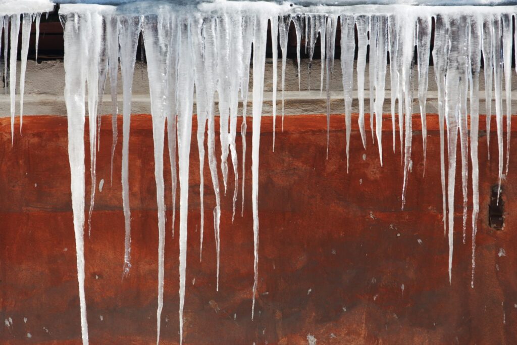 Yellow-level cold advisory warns of frostbite risk in minutes, Environment Canada says