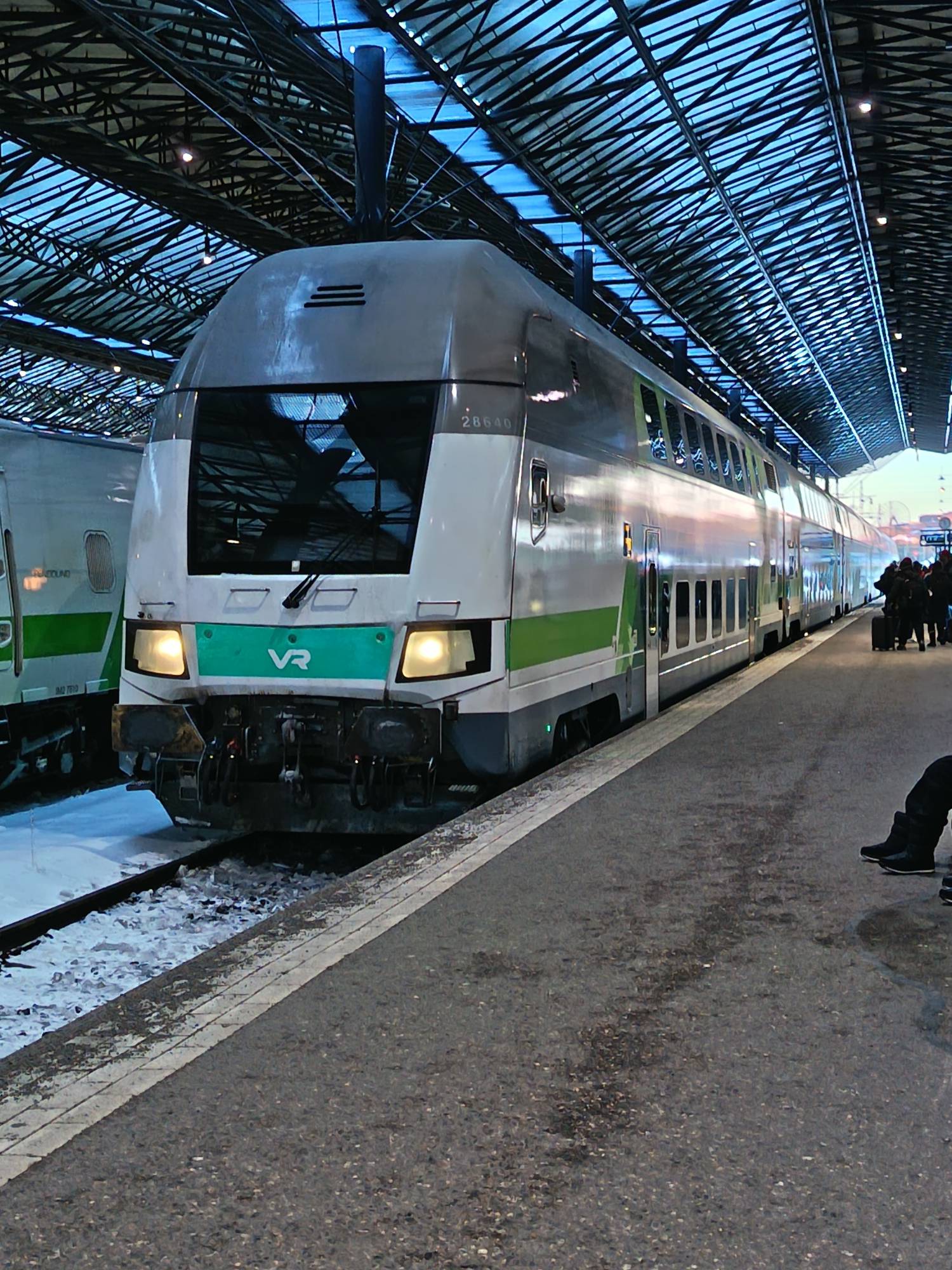 Helsinki to Oulu train