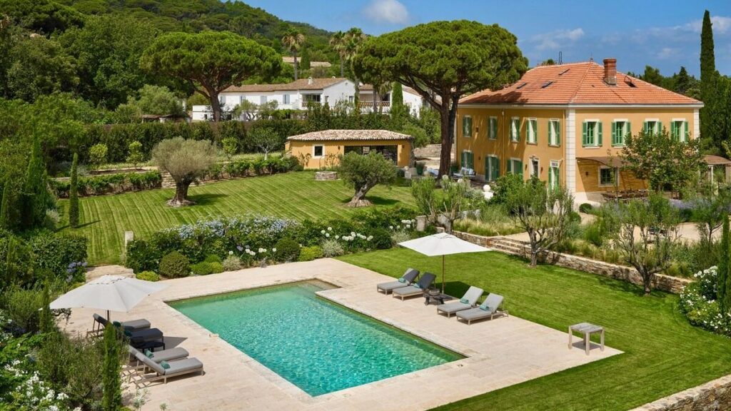 12 Best Airbnbs in the South of France for Bucolic Romance (2026)