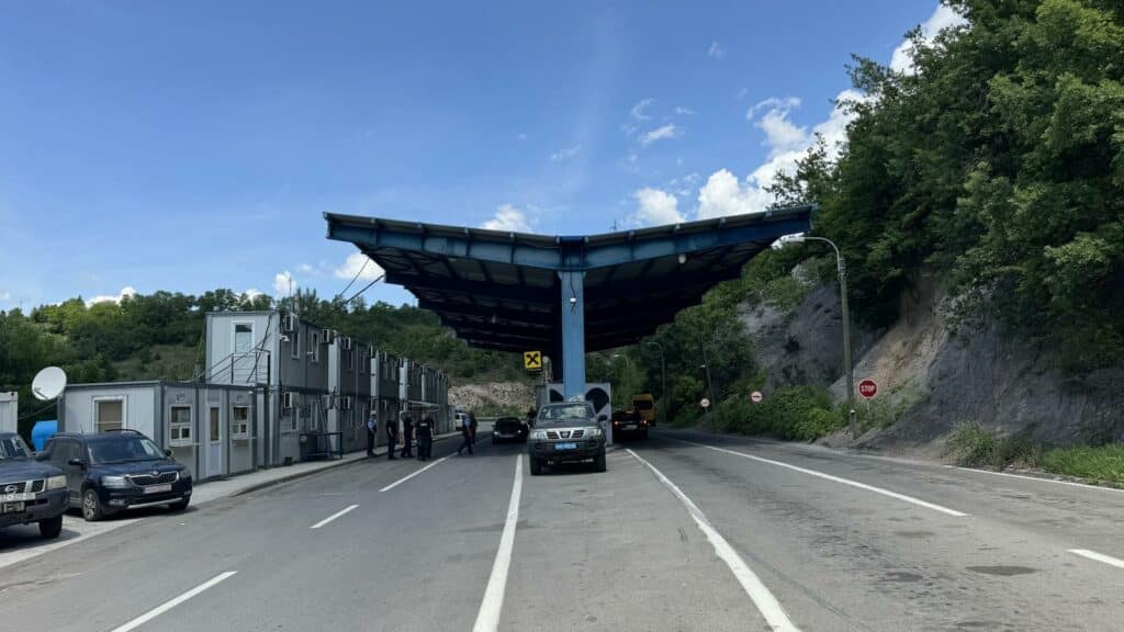 ‘Foreigners Law’ Scares Kosovo Serbs and Albanians from Serbia