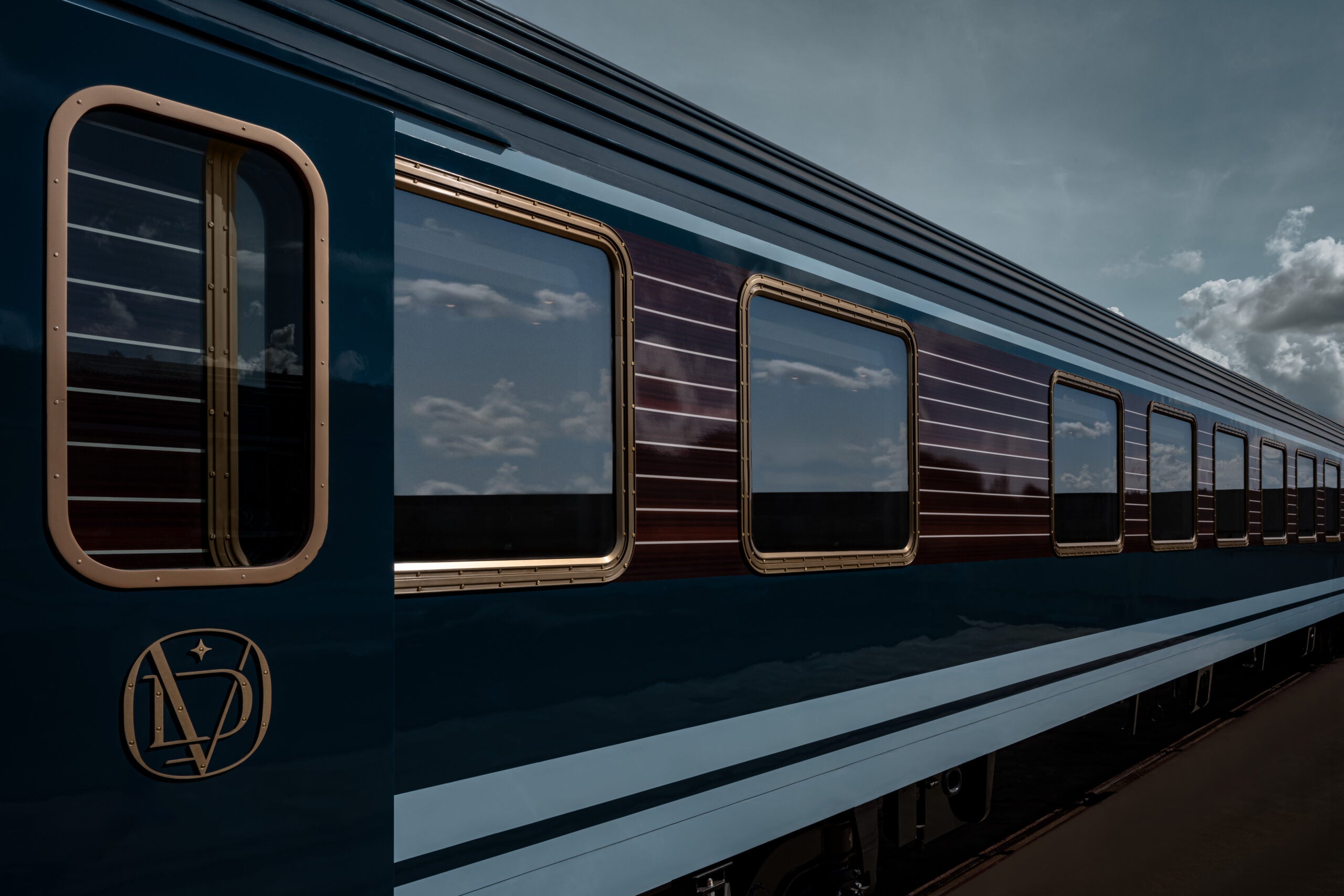la dolce vita orient express train