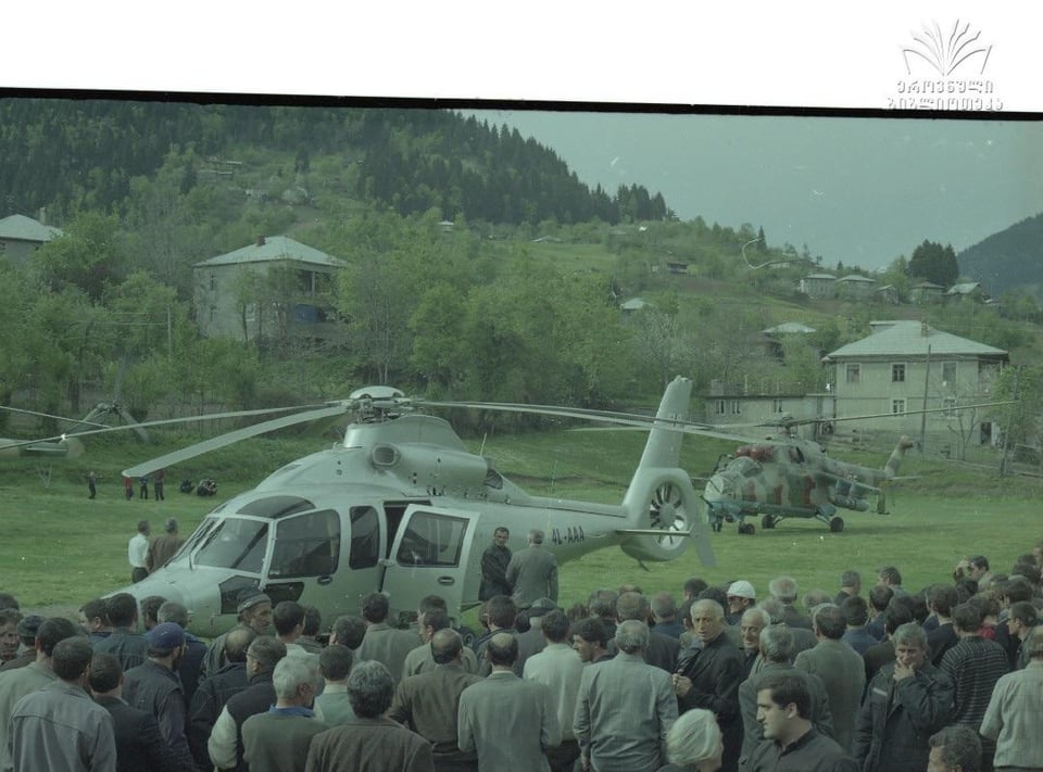 Helicopter crash 2004