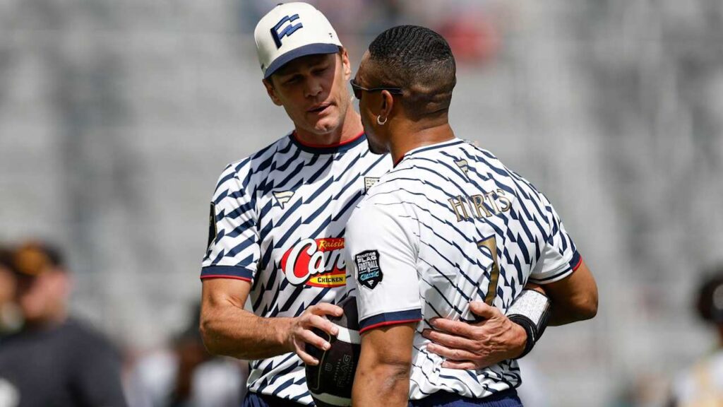 Team USA defeats Wildcats FFC in Fanatics Flag Football Classic