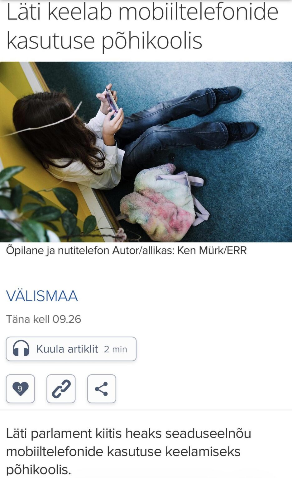 Latvia prohibits the use of mobile phones in primary schools Latvia prohibits the use of mobile phones in primary schools