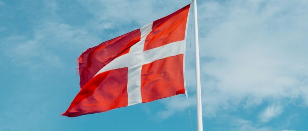 Photo by Markus Winkler