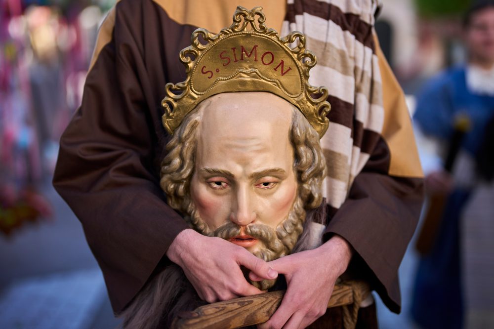 Hollywood Star Antonio Banderas Leads Traditional Palm Sunday Procession in Spain