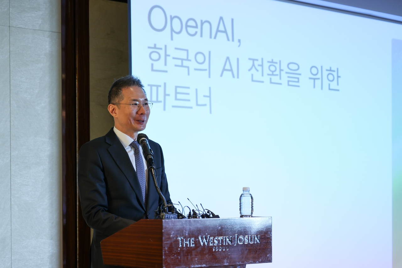 Kim Kyoung-hoon, general manager of OpenAI Korea, speaks at the company's first Korean press briefing at The Westin Josun Seoul on Dec. 4. (Yonhap)