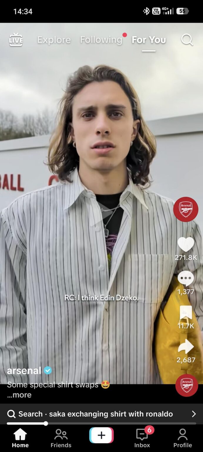 When asked what is the best jersey they have at home if they are interchangeable with a player. Elite ball knowledge from young Calafiori