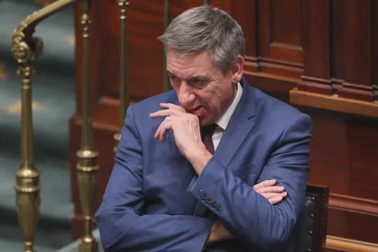 Minister Jambon (N-VA) drops 40,000 euros in support for Apache
