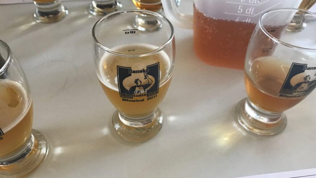 Amateurs may not participate in beer competitions with hobby brews