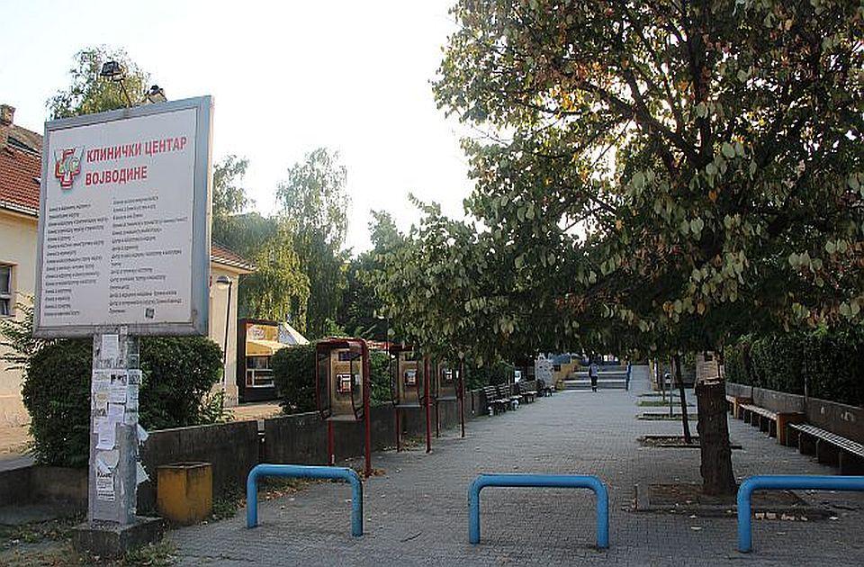 VIDEO Jovović: A part of the ceiling fell in the Clinical Center of Vojvodina, a nurse was injured