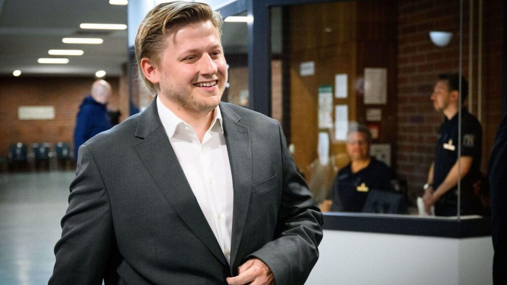 Acquittal confirmed: Satirist El Hotzo finally exonerated after mocking Trump assassination attempt