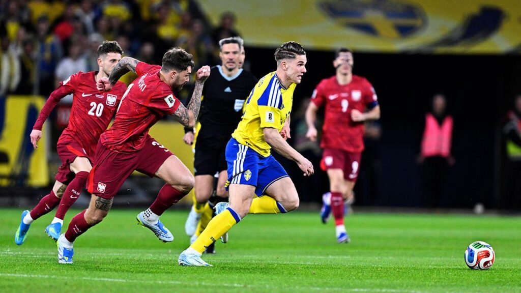 The Polish national team is losing the fight for the World Cup :(. Sweden's curse upheld?