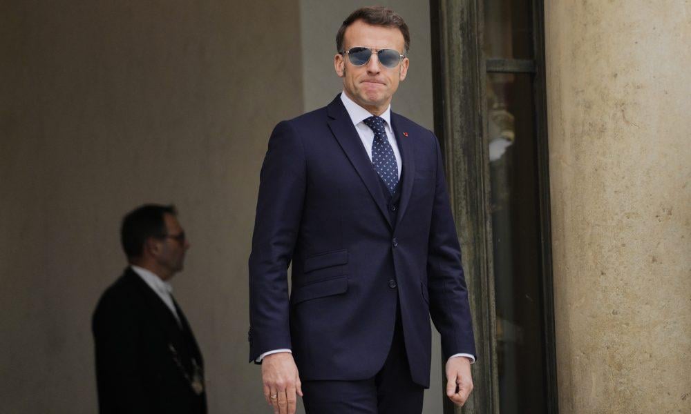 Emmanuel Macron threatens to hit his keyboard keys harder if his condemnations on X are not enough