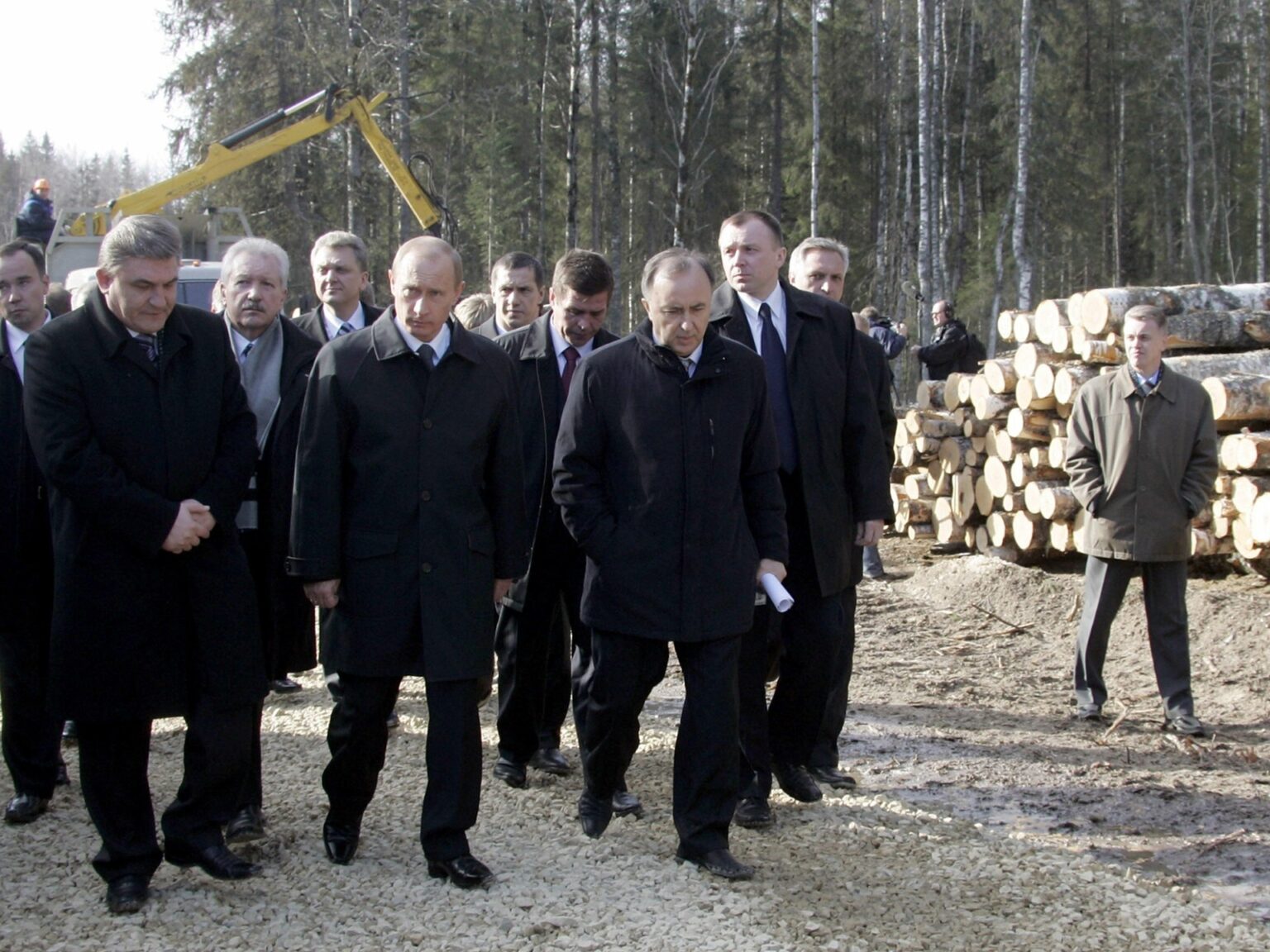 Russia's Sawlog Output Is Falling — and Its Logging Fleet Is Failing
