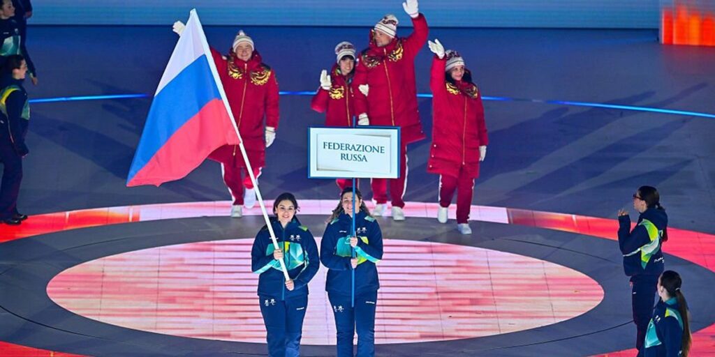 Ukraine leads boycotts as athletes from Russia and Belarus march Ukraine leads boycotts as athletes from Russia and Belarus march