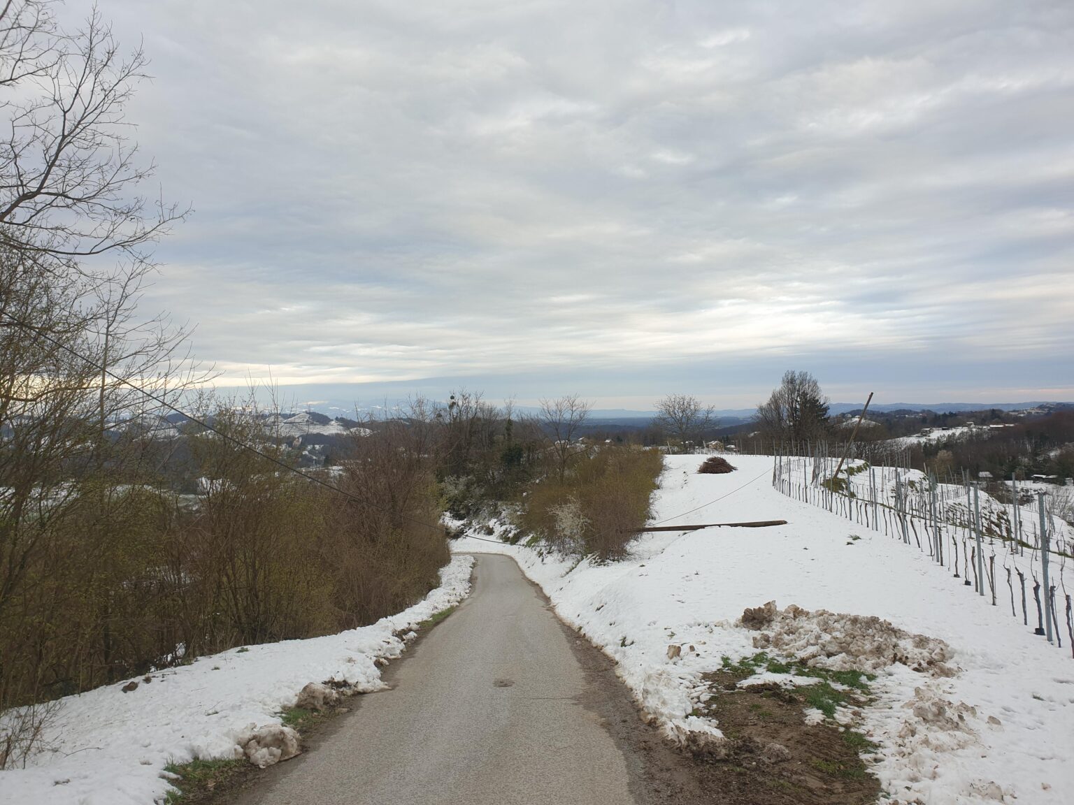 Don't rush through the Halos guys! So that no one's head will be blown off 😅