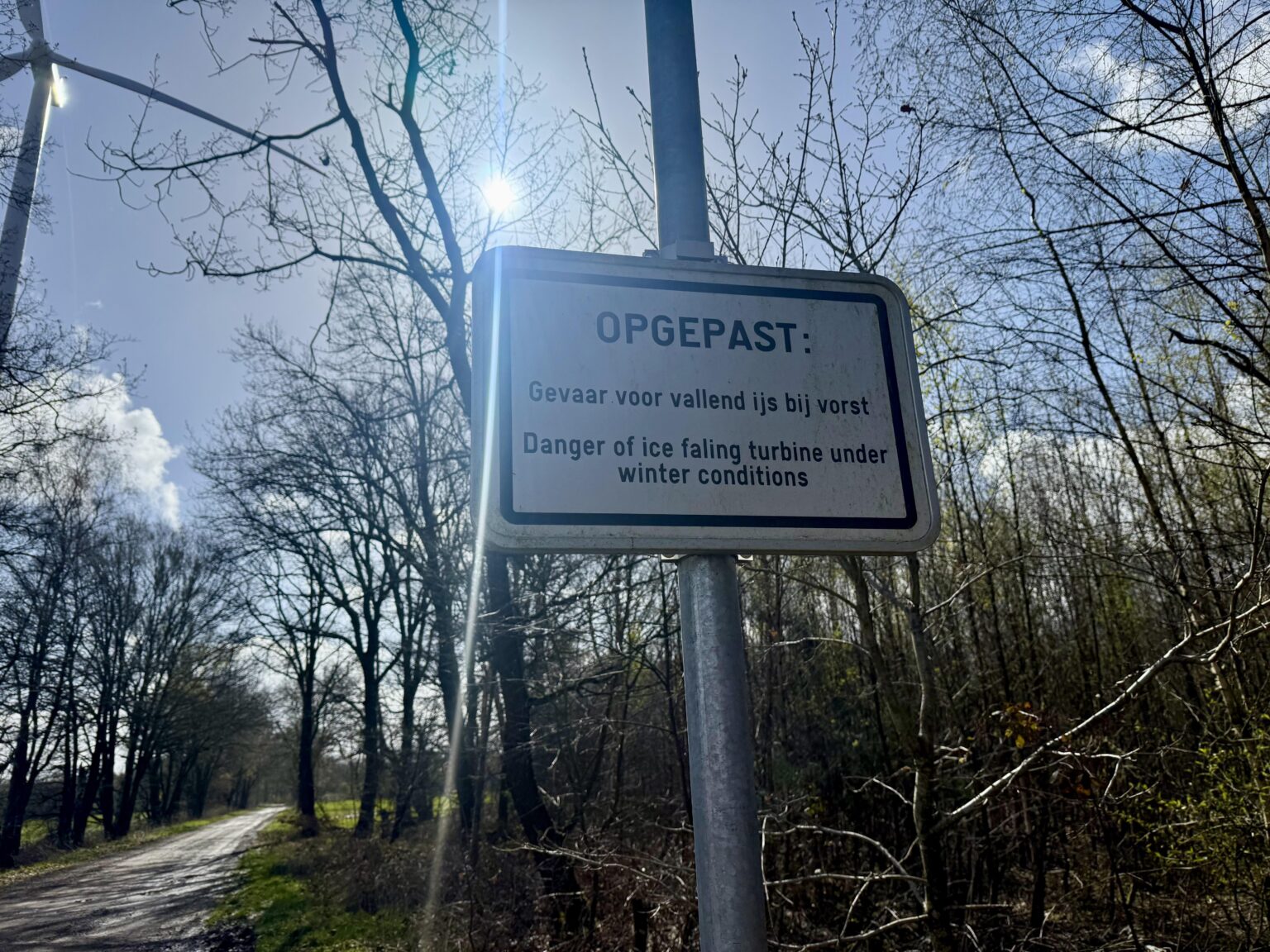 Who makes, and who approves these signs? Somewhere in Limburg.