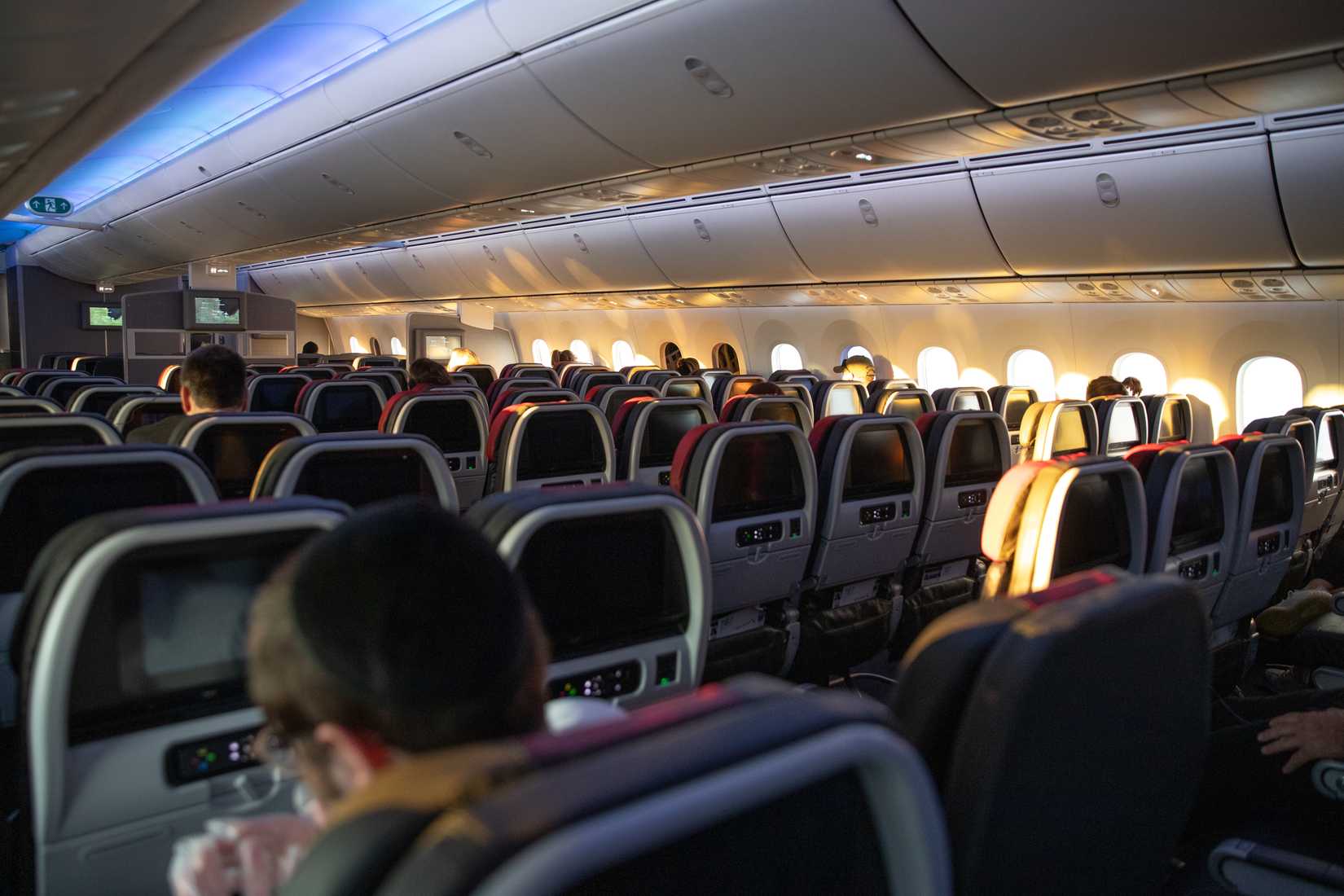 American Airlines Boeing 787-9 Economy Cabin
