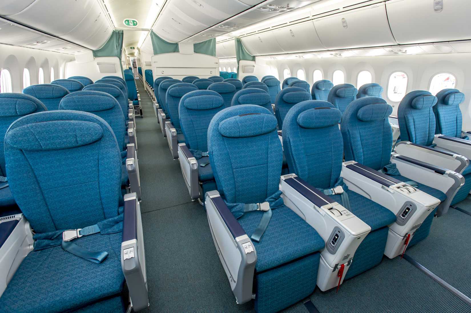 Vietnam Airlines Boeing 787 Premium Economy