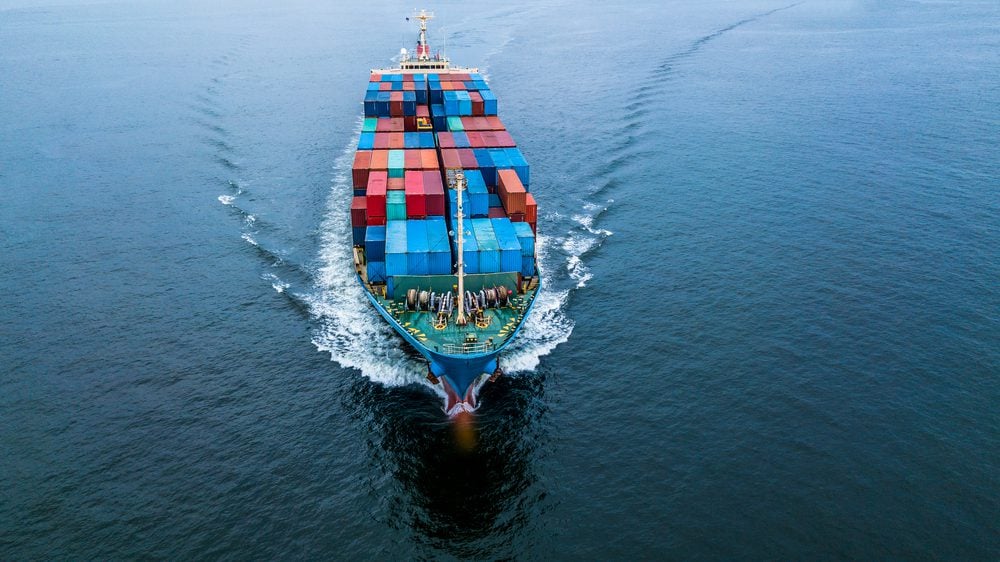 ABS and HD Hyundai Launch Nuclear-Powered Mega Containership Study container ship underway at sea