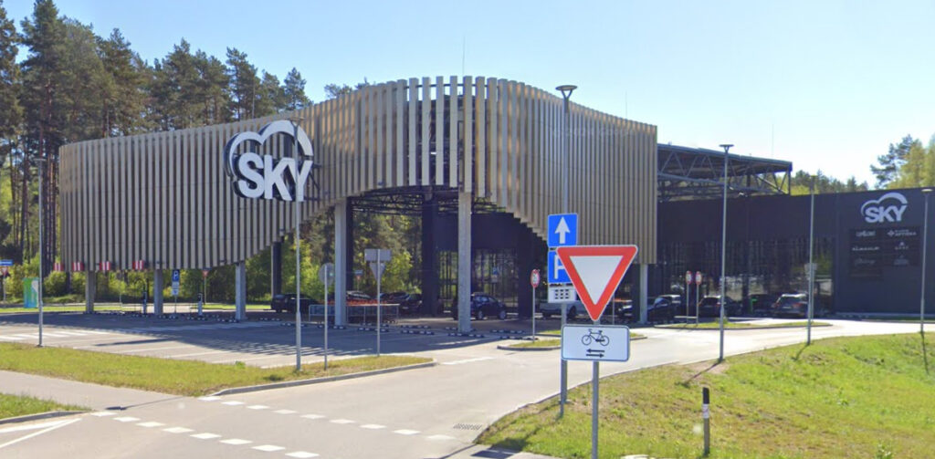 Sky supermarket chain files for insolvency / Article Veikals "Sky" Berģos