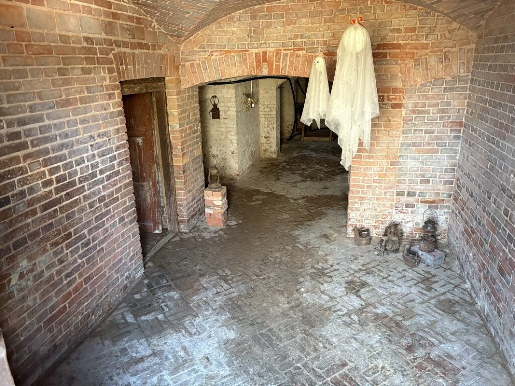 Basement of Bebrene Manor will be reborn as a new public space / Article Basement of Bebrene Manor will be reborn as a new public space / Article